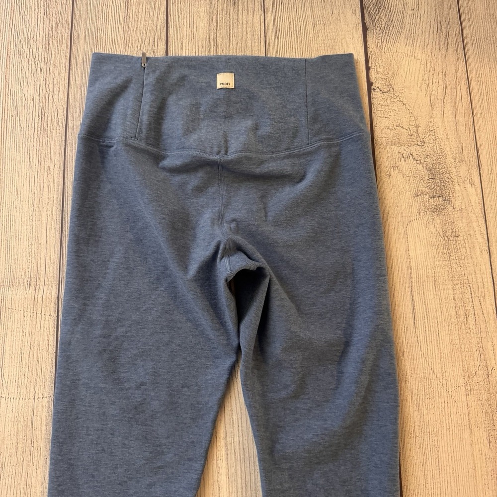Vuori Women's Heather Blue High Rise Performance Leggings 7/8 Yoga Workout Zip S